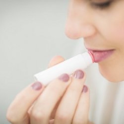 A pikkelysömör a száját és a nyelvét is érintheti