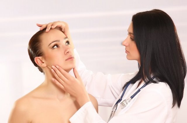 Piros erecskék az orron? Nem csak rosacea okozhatja Piros erecskék az orron? Nem csak rosacea okozhatja