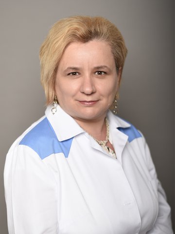 Dr. Brezán Edina