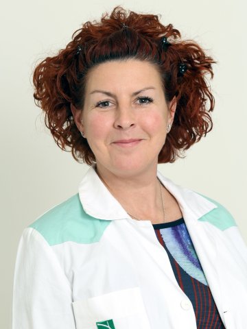 Dr. Borbola Kinga